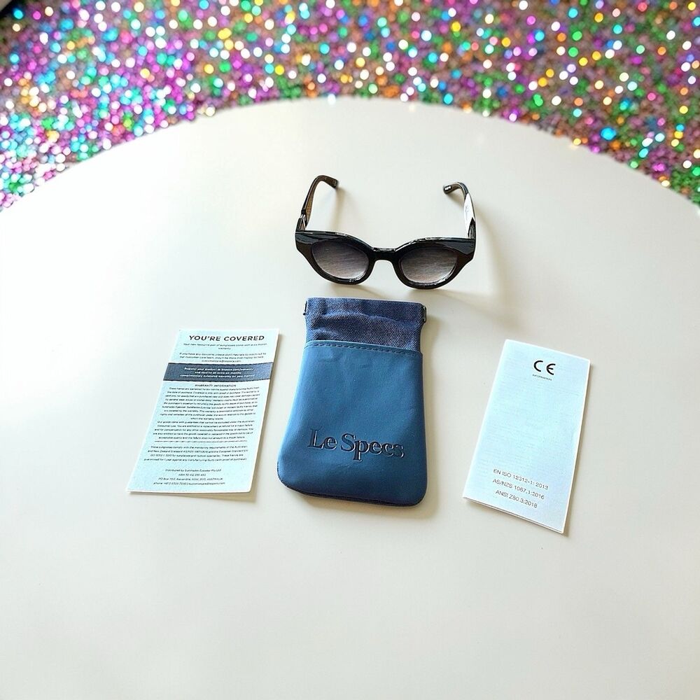 Le Specs Deja Nu Sunglasses in Black Brand New With Case RV $75